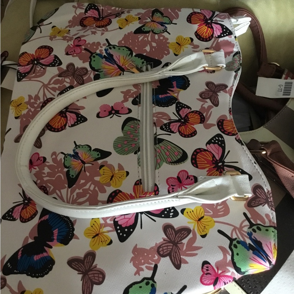 Butterfly Print Tote Bag - White/Pink - winners choice
